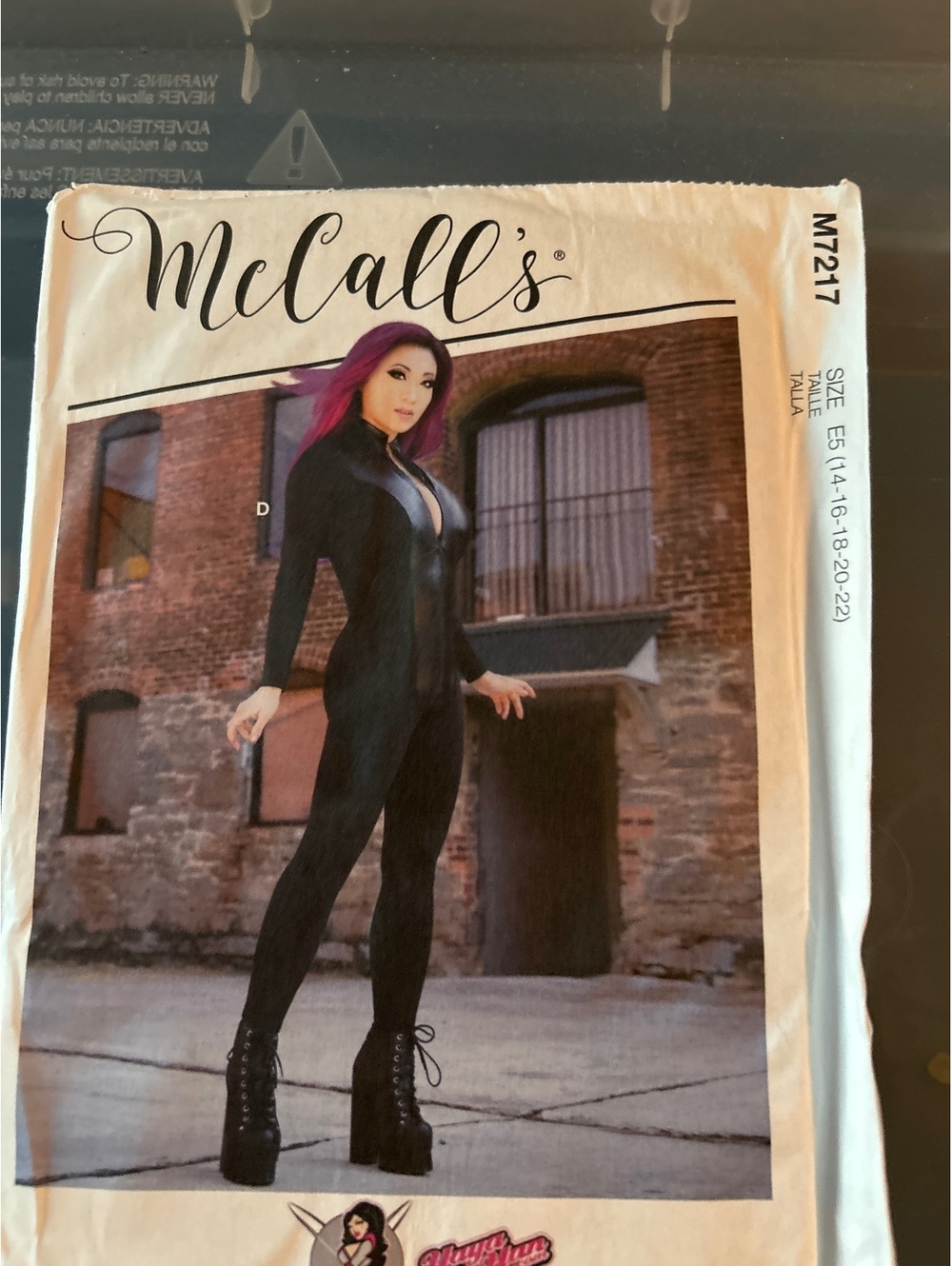 McCall's M7217 Women's Costume Sewing Pattern - Size E5 (14-22)